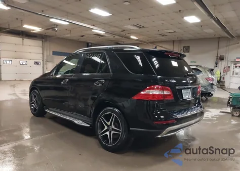2015 Mercedes-Benz Ml 350 4Matic z USA, uszkodzony, nr VIN 4JGDA5HB8FA480935